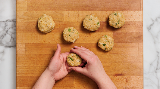 Medium 8906807c vegan fabcakes step2