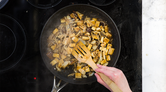 Medium 9eee vegan wickedhealthystirfry step 4