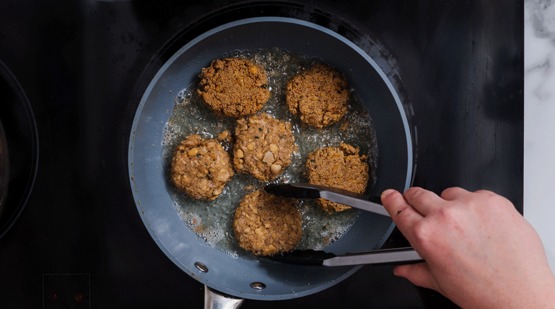 Fry the fritters Fry the fritters