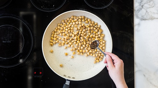 Crisp the garbanzos Crisp the garbanzos