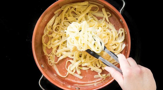 Vegan_Wild Mushroom and Artichoke Fettuccine_Step_4 Vegan_Wild Mushroom and Artichoke Fettuccine_Step_4