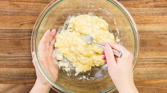 Vegan_Peanut_Butter_Banana_Oat_Balls_Step_1 Vegan_Peanut_Butter_Banana_Oat_Balls_Step_1