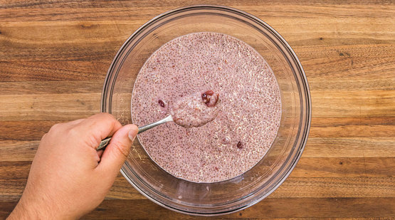 Vegan_Cherry_Chia_Pudding_Step_2 Vegan_Cherry_Chia_Pudding_Step_2