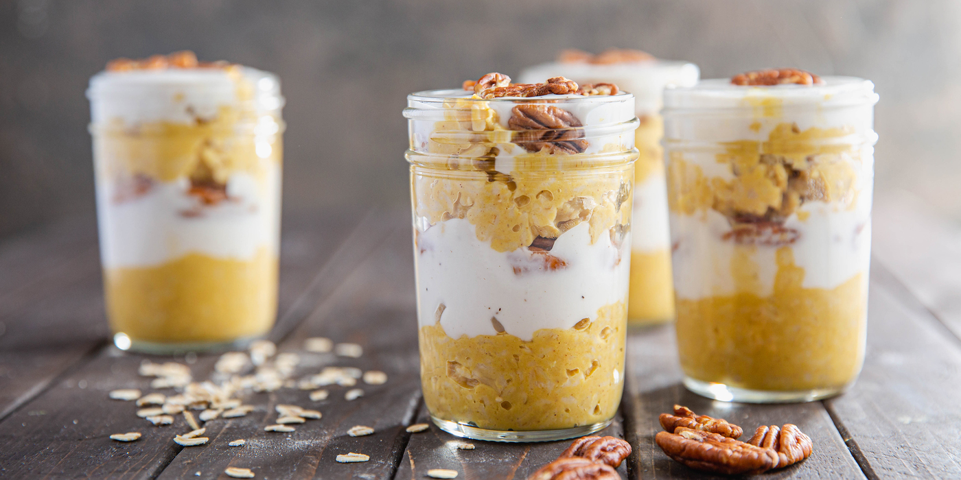 Pumpkin Pie Overnight Oats with Pecans & Vanilla Yogurt