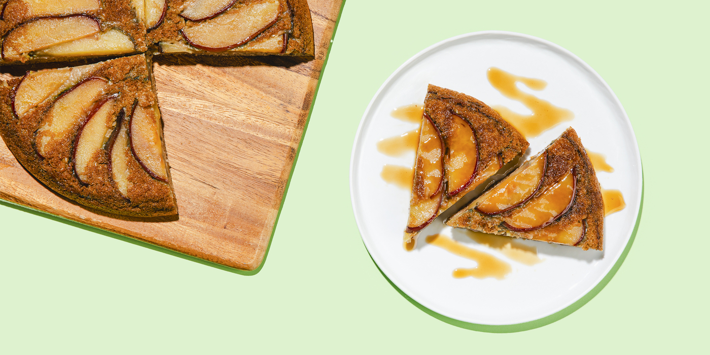 Apple-Cinnamon Dutch Baby