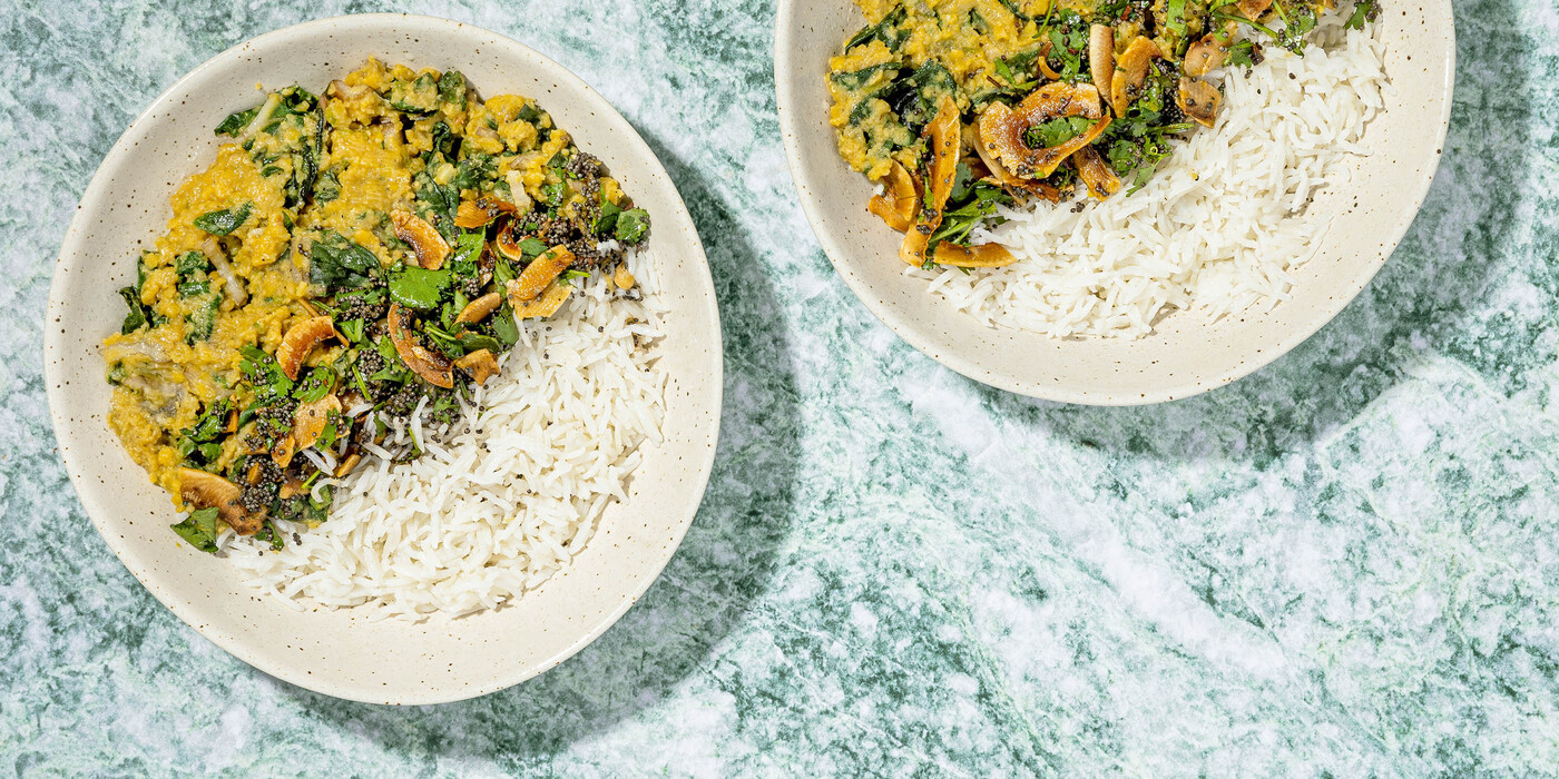 Masoor Dal coconut rice, lemon-garlic "butter" crisp