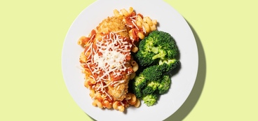 Chicken Parm Cavatappi breaded plant-based chicken breast, plant-based mozzarella, marinara sauce