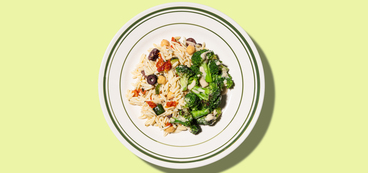 Mediterranean Orzo Pasta Salad