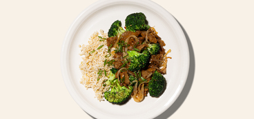 Mongolian Seitan BBQ sauce, crispy broccoli, brown rice