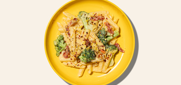 One-Pot Hummus Pasta sundried tomatoes, broccoli