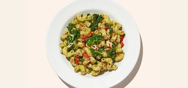 Power Greens Cavatappi pesto, sun-dried tomatoes, plant-based parmesan