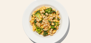 Protein Power Pasta Bowls protein lumache, crispy garlic white beans