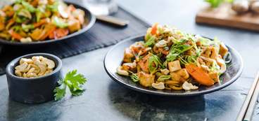 Pan Seared Tofu with Rice Noodles and Sesame Tamari Sauce