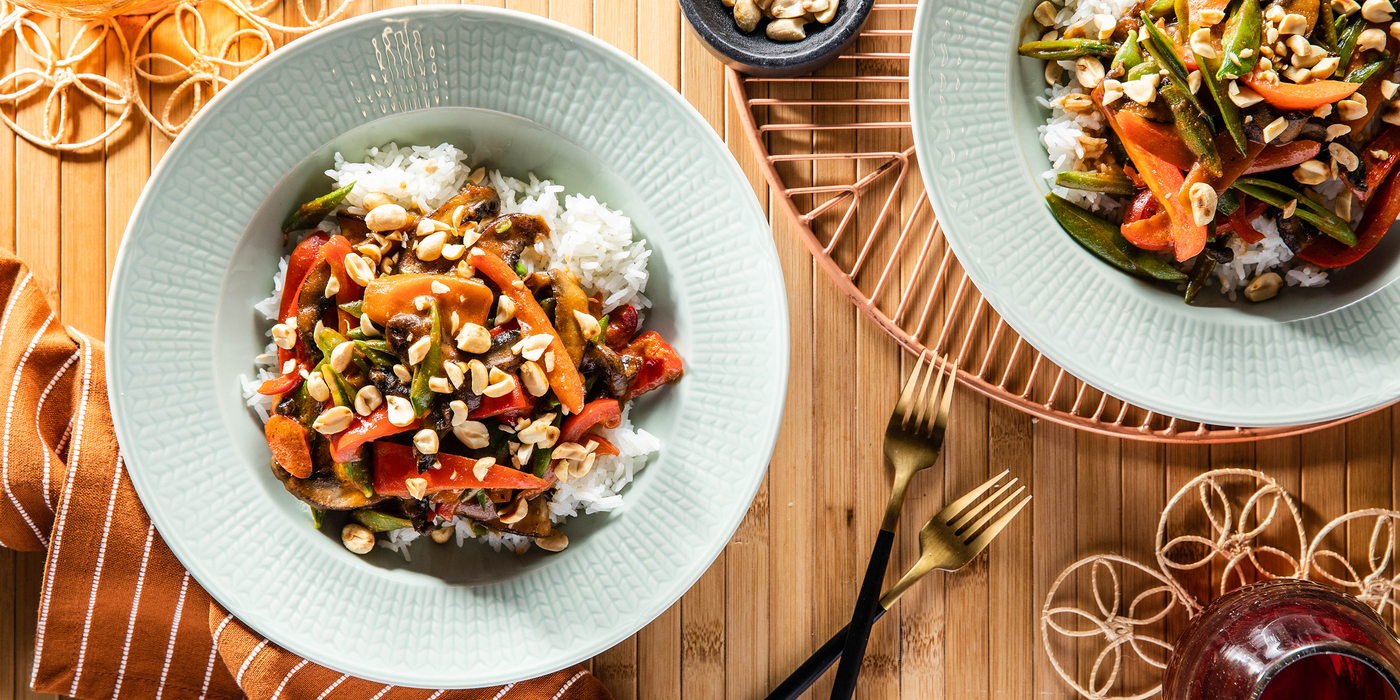 Portobello Panang Curry with Jasmine Rice & Peanuts