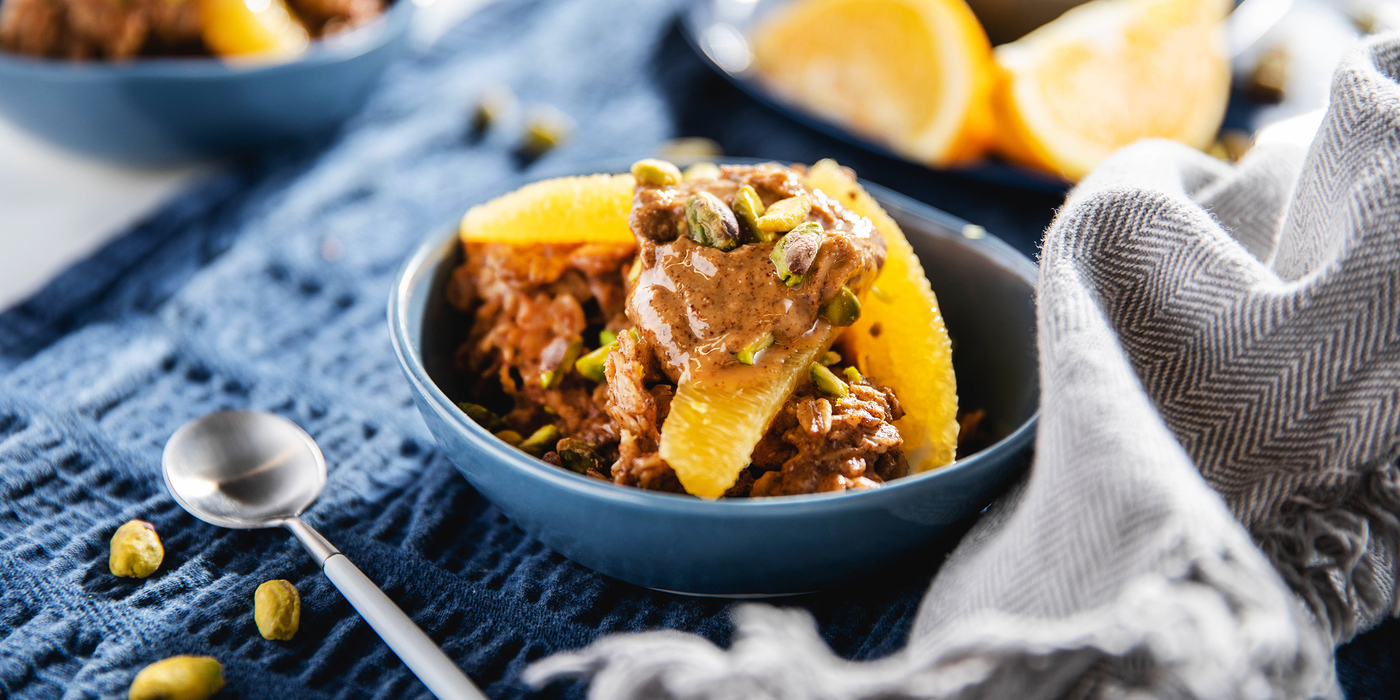 Baklava Overnight Oats with Pistachios & Oranges