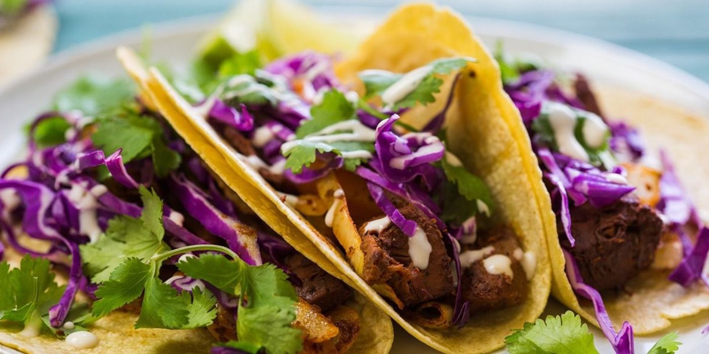 Spicy Jackfruit and Bell Pepper Fajitas with Lime Crema  image