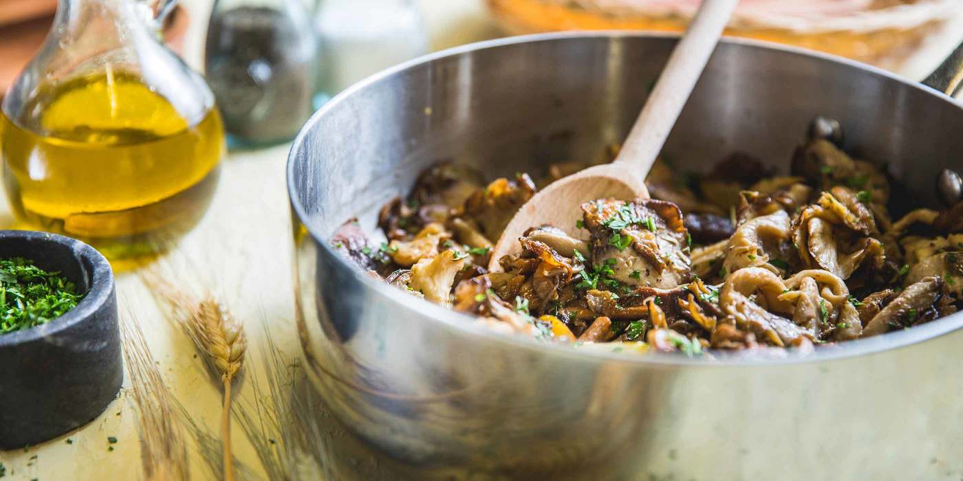 Pan-Roasted Wild Mushrooms with Garlic & Fresh Herbs Pan-Roasted Wild Mushrooms with Garlic & Fresh Herbs