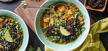 368 173 vegan tb12 pumpkinbeansoup hero 1