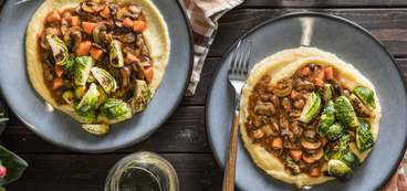 368 173 vegan mushroompolenta hero 1