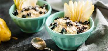 368 173 vegan gingerpearoats hero 1