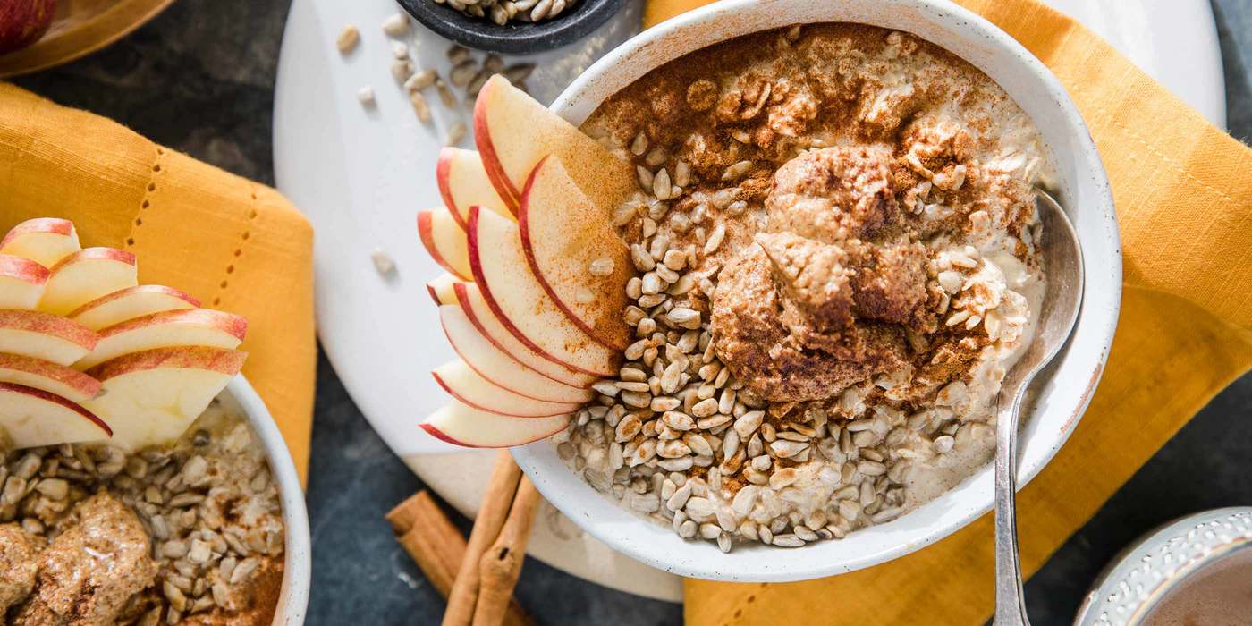 Apple Cinnamon Overnight Oats with Almond Butter & Sunflower Seeds Apple Cinnamon Overnight Oats with Almond Butter & Sunflower Seeds