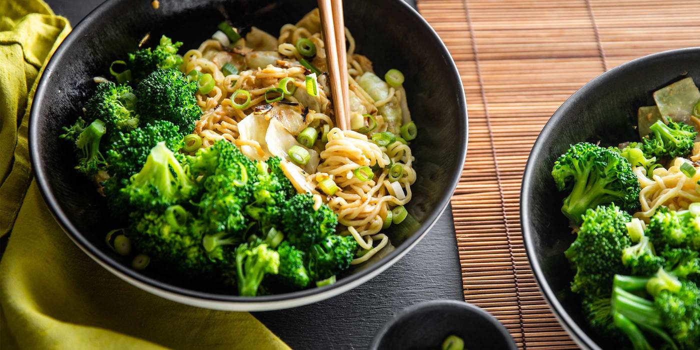 Chinese Longevity Noodles with Cabbage & Steamed Broccoli Chinese Longevity Noodles with Cabbage & Steamed Broccoli