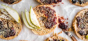 368 173 vegan bagel hero 16