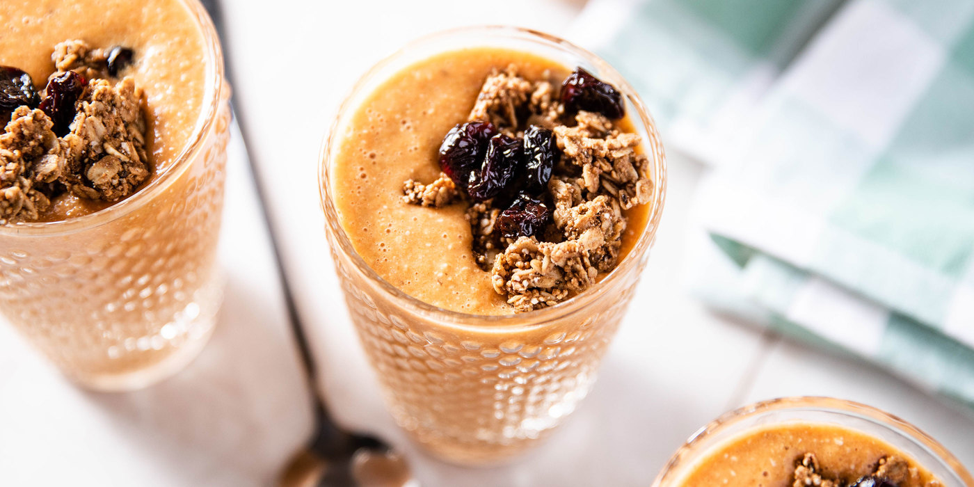 Morning Glory Smoothie with Ancient Grain Granola Morning Glory Smoothie with Ancient Grain Granola
