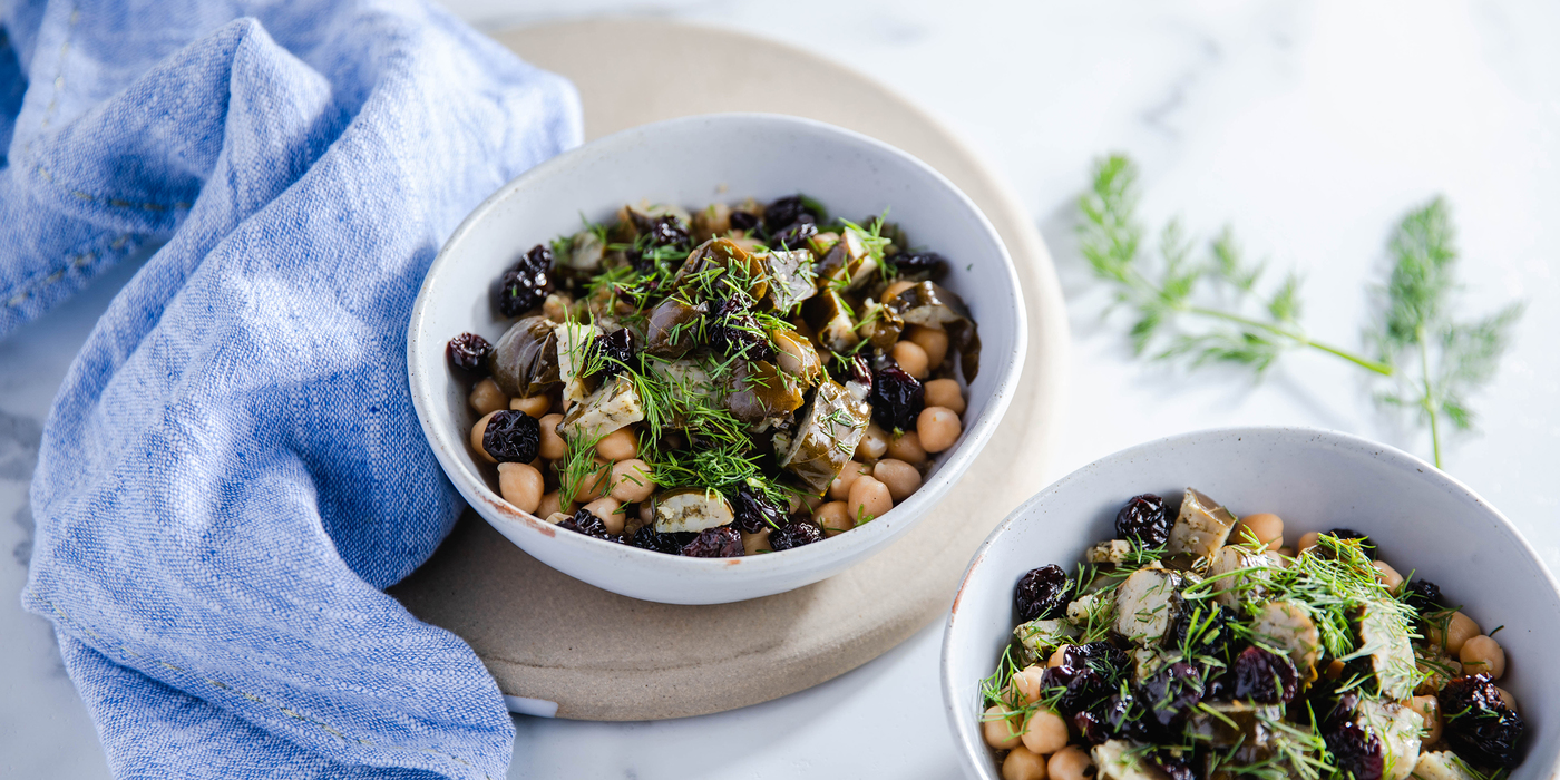 Quinoa Power Bowls with Chickpeas & Stuffed Grape Leaves Quinoa Power Bowls with Chickpeas & Stuffed Grape Leaves