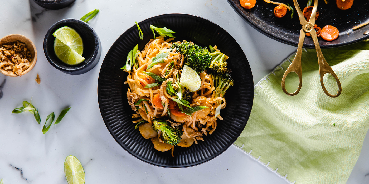 Pad Thai with Broccoli & Water Chestnuts Pad Thai with Broccoli & Water Chestnuts