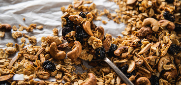 368 173 vegan granola hero