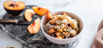 Cinnamon Overnight Oats with Vanilla Yogurt & Plums