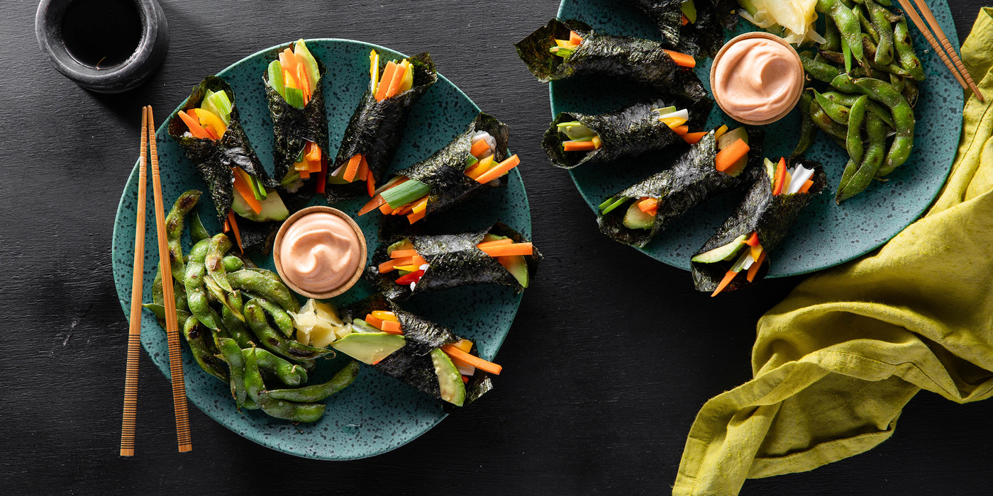 Temaki Sushi with Avocado & Sesame Edamame Temaki Sushi with Avocado & Sesame Edamame