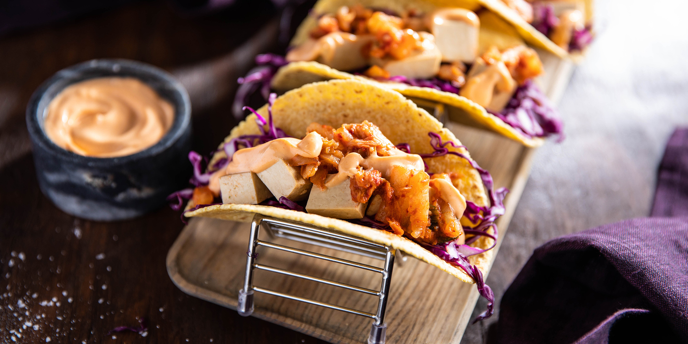Banh Mi Tacos with Kimchi & Sriracha Mayo Banh Mi Tacos with Kimchi & Sriracha Mayo