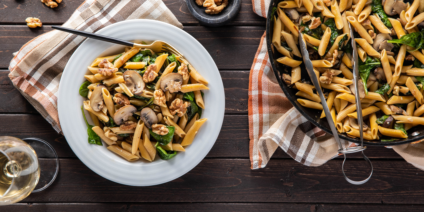 Penne Mushroom Florentine with Chickpea Pasta & Toasted Walnuts Penne Mushroom Florentine with Chickpea Pasta & Toasted Walnuts