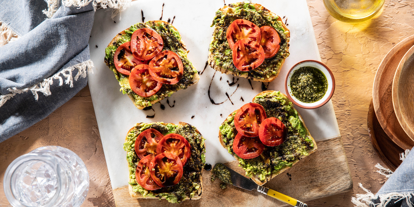 Avocado Toasts with Fresh Tomatoes & Basil Pesto Avocado Toasts with Fresh Tomatoes & Basil Pesto
