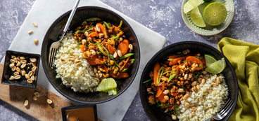 368 173 vegan peanuttempehstirfry horizontal