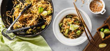 368 173 vegan tamarind pad thai with broccoli crispy onions hero