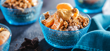 368 173 vegan extras overnightchocolatechiapuddingwithclementines horizontal