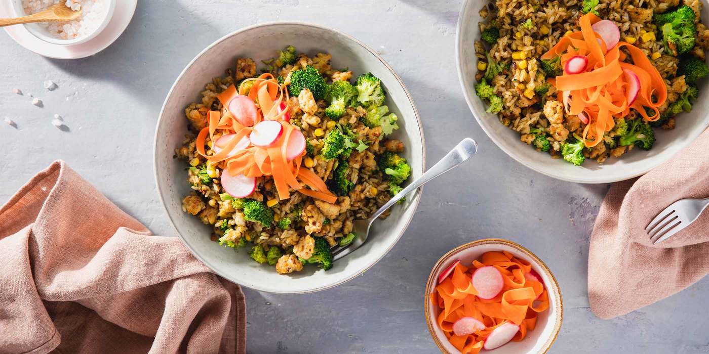 Green Curry Fried Rice with Crispy Tempeh & Quick Pickles Green Curry Fried Rice with Crispy Tempeh & Quick Pickles