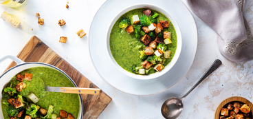 368 173 vegan broccolicheddarsoup horizontal