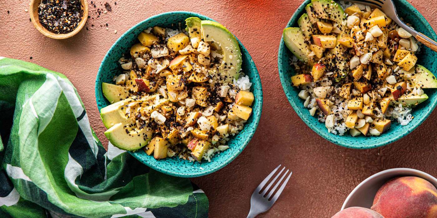 Fresh Peach Poke Bowls with Macadamia Nuts & Nori Fresh Peach Poke Bowls with Macadamia Nuts & Nori