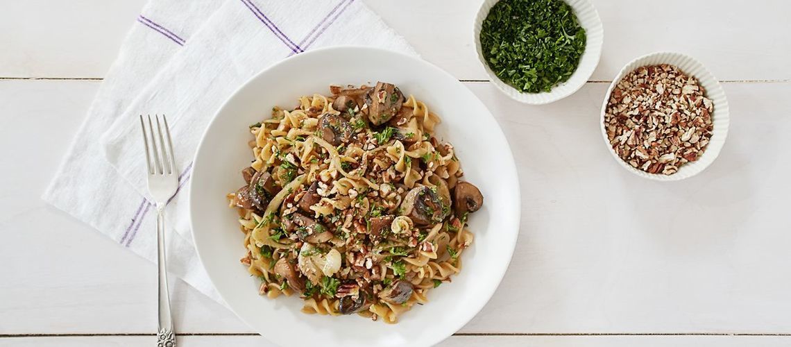 Whole Wheat Fusilli with Mushrooms, Fennel, and Pecans Whole Wheat Fusilli with Mushrooms, Fennel, and Pecans