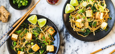 368 173 8b18 42e9 138dbba2 vegan drunkennoodles hero