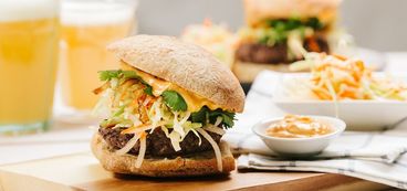 368 173 cd2c bf64 7b968b10 vegan southwestburger hero