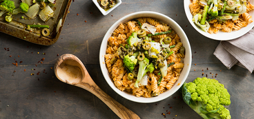 368 173 1e5c vegan tb12 redlentil pasta hero 2