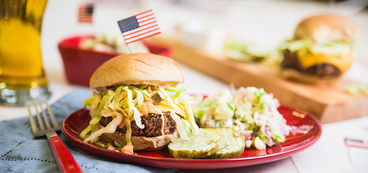 368 173 b192 vegan beanburger hero 1