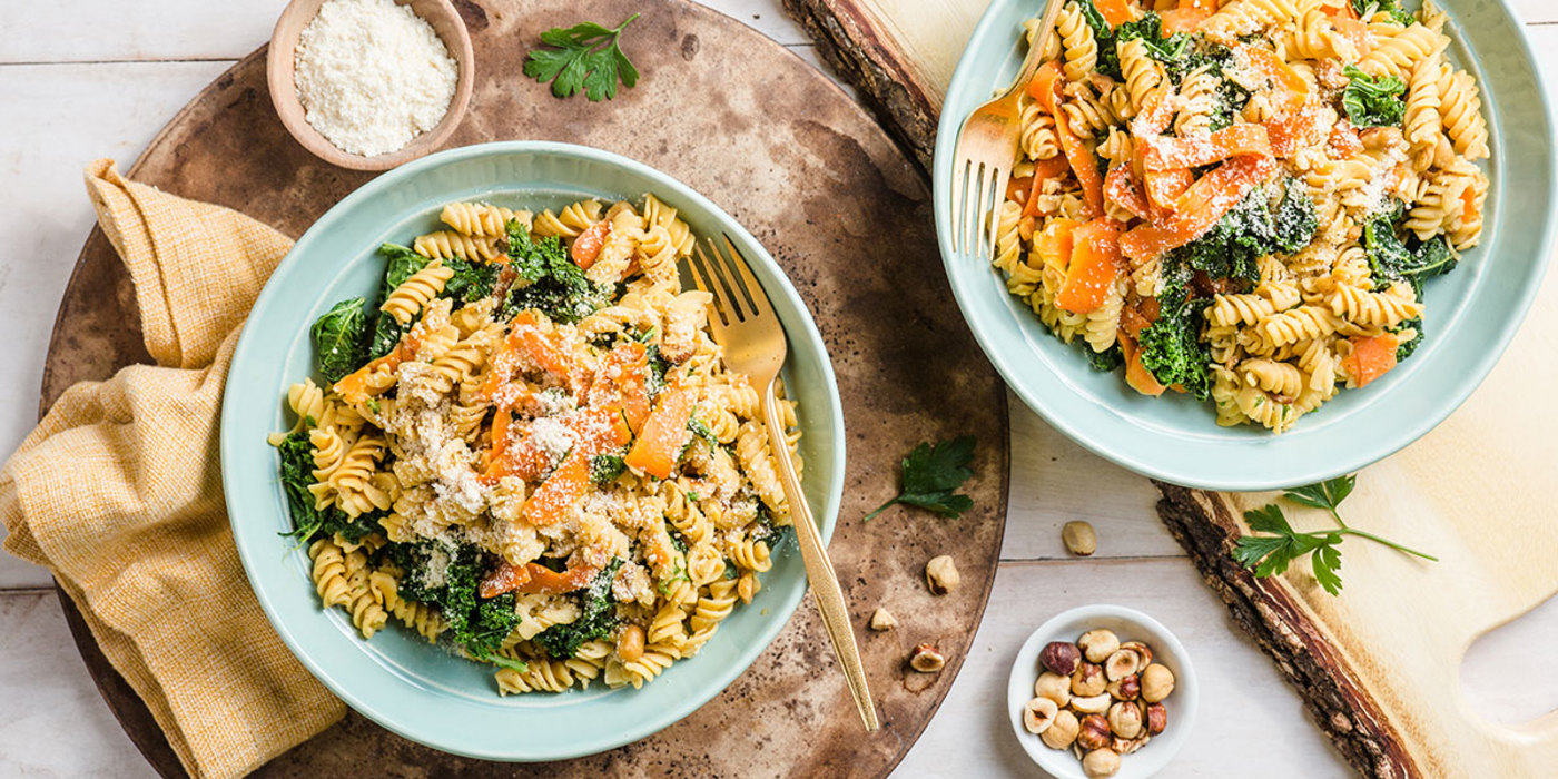 Rotini Aglio Olio with Kale and Toasted Hazelnuts Rotini Aglio Olio with Kale and Toasted Hazelnuts