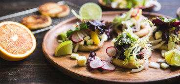 368 173 71d1 vegan arepa hero 4