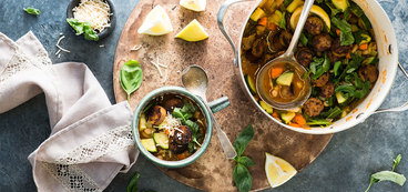 368 173 e124 vegan cannellinistew hero 1